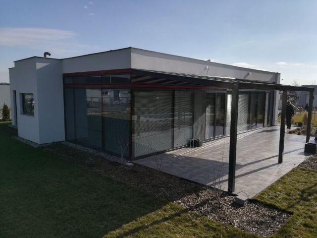 Hliníkové pergoly a moderní zahrady