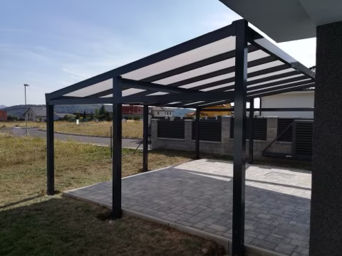 PROFI hliníkový přístřešek na auto, realizace 51