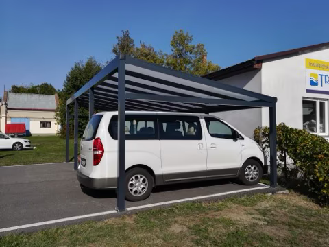 PROFI hliníkový přístřešek na auto, realizace 80