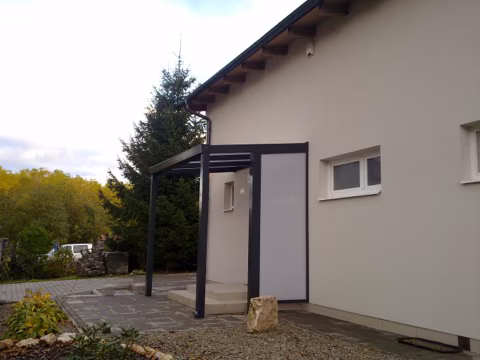 Hliníkový přístřešek nad dveře, realizace 48