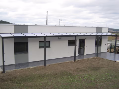 Hliníkový přístřešek nad dveře, realizace 63