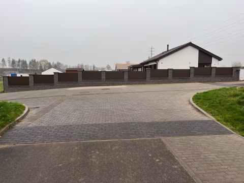 Hliníkový plot, realizace 94