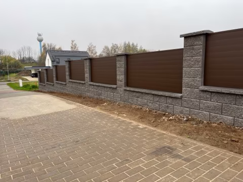 Hliníkový plot, realizace 96