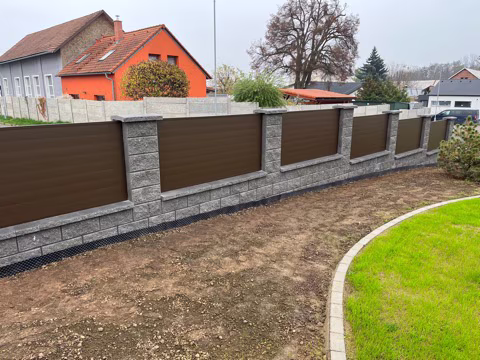 Hliníkový plot, realizace 97