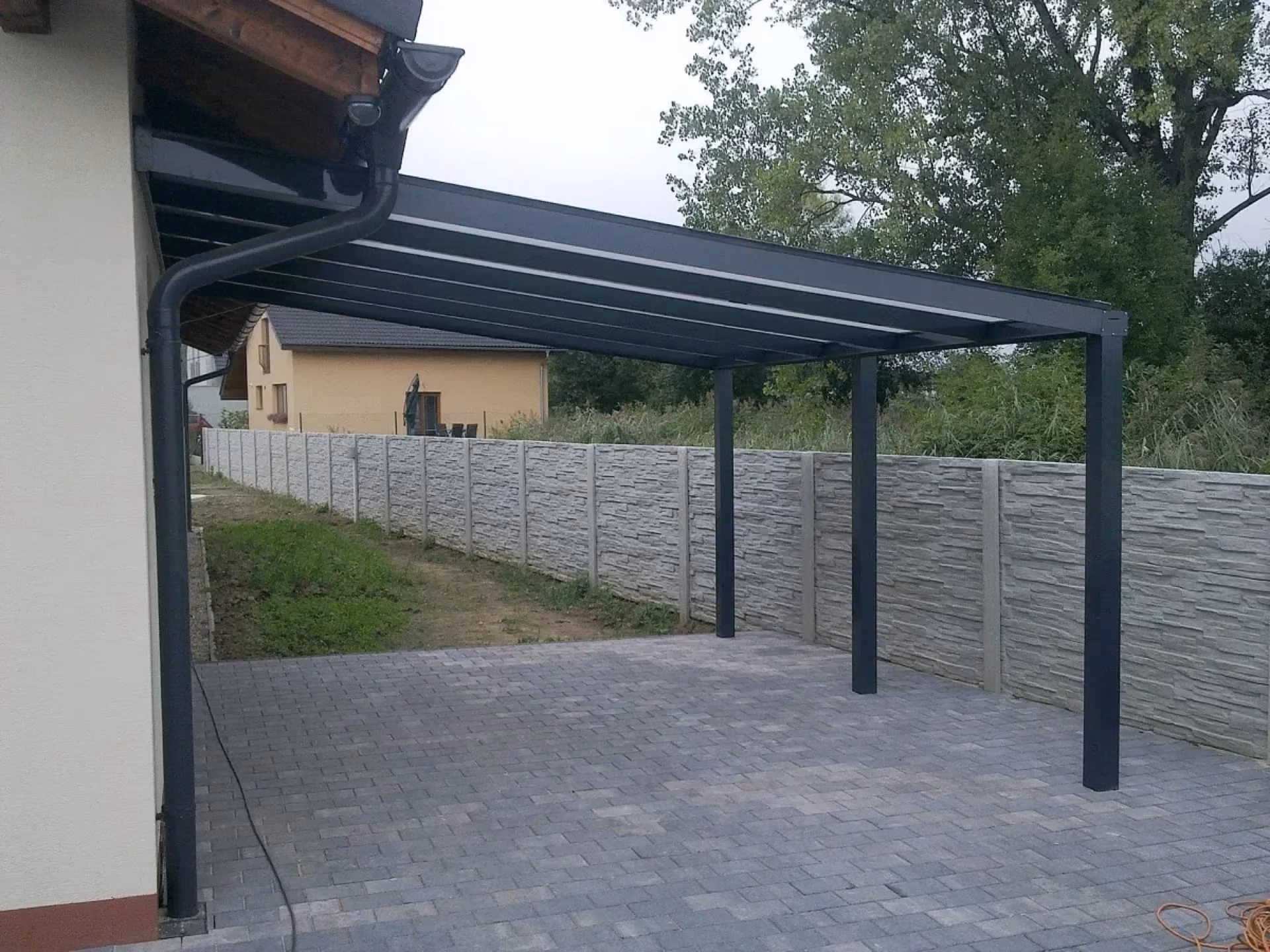 Hliníkový přístřešek na auto ECO