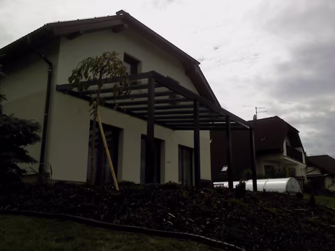 DELUXE hliníková pergola, realizace 125