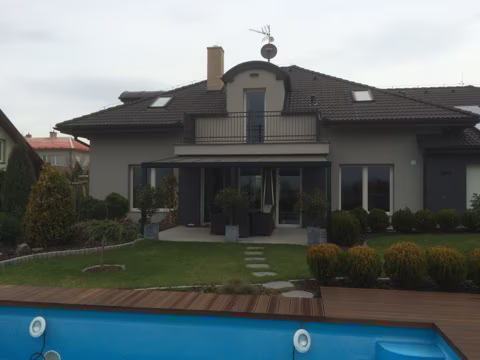 DELUXE hliníková pergola, realizace 165