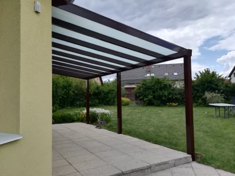 DELUXE hliníková pergola, realizace 250
