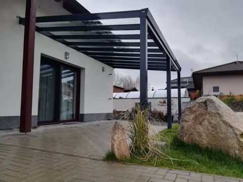 DELUXE hliníková pergola, realizace 73