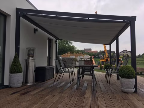 Stínění pro hliníkovou pergolu, realizace 27