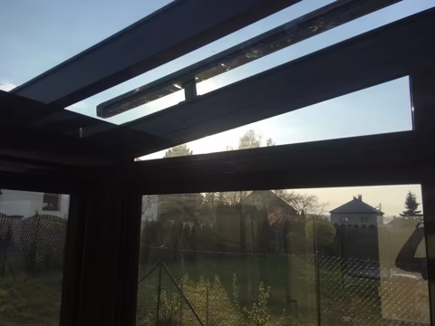 Stínění pro hliníkovou pergolu, realizace 32
