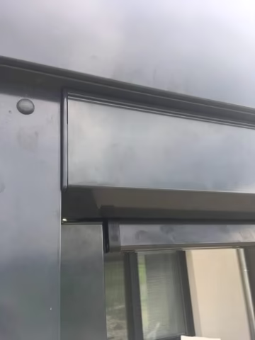 Stínění pro hliníkovou pergolu, realizace 43