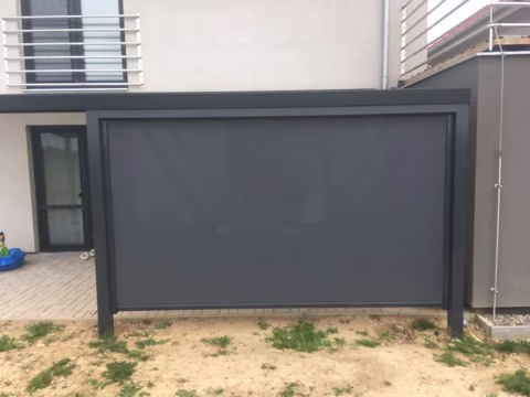Stínění pro hliníkovou pergolu, realizace 47